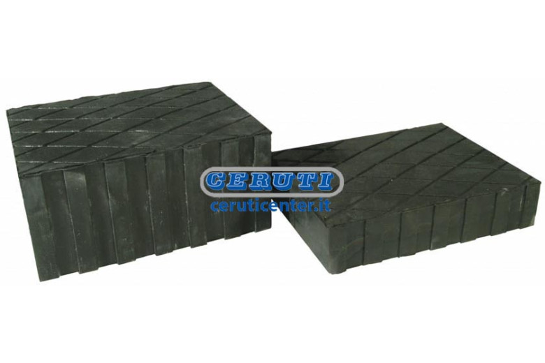 Tampons En Caoutchouc Pour Relevages Et Verins Dimensions 160X120X35 Mm