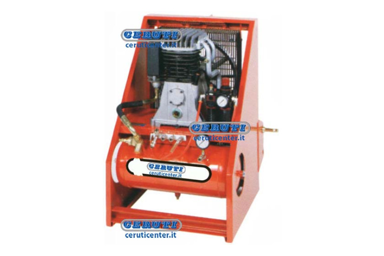 Compresores De Tres Puntos Caudal 550 L/Min Capacidad 24 L