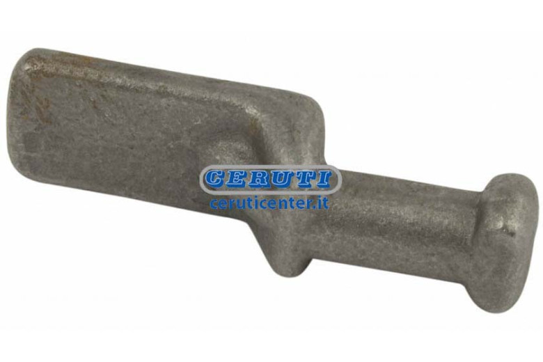 Tipping Trailer Closure And Pin