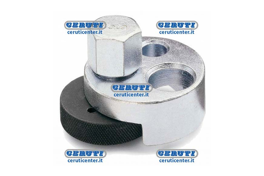 Eccentric Stud Extractor