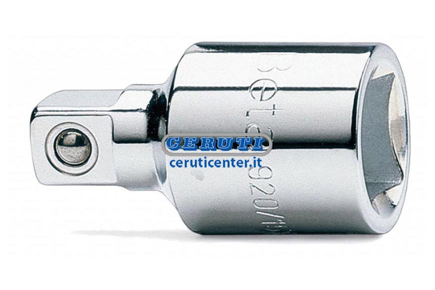 Anschluss Mit Vierkantanschluss Innen 1/2” Und Aussen 3/8”