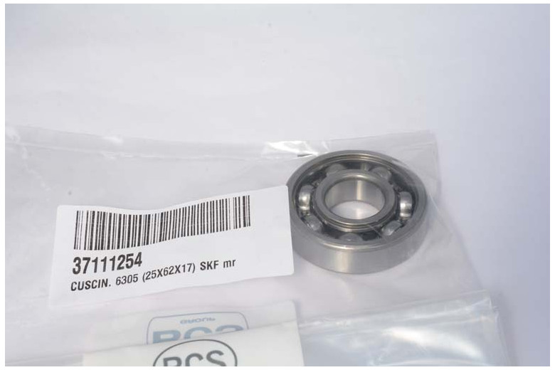 Cuscinetto 6305 (25X62X17) Skf - Originale BCS - 37111254 sost F0812725000, F0812725001, F0812725010, P000000008333, 37111251