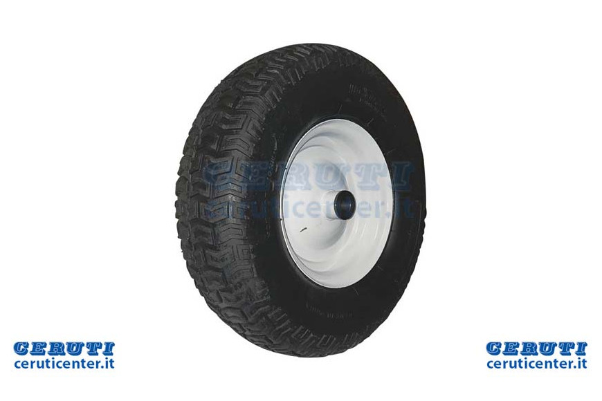 Notre roue à 551577 camions avec des pneus 16 / 650-8