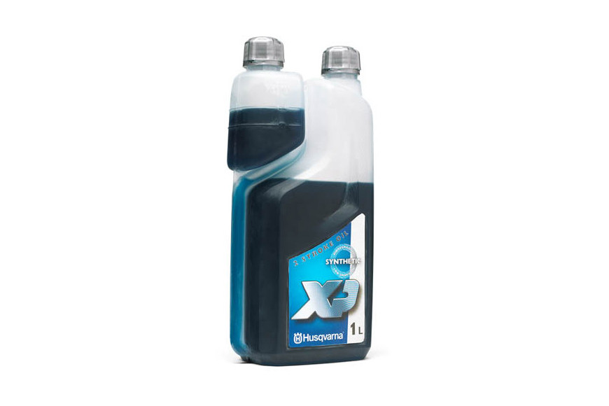 Olio miscela 2T XP® Synthetic - Originale Husqvarna - 578037003 - Lattina 1 litro con dosatore + Omaggio Salviettine