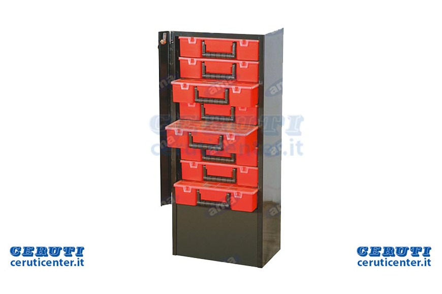 Cabinet avec 8 cas