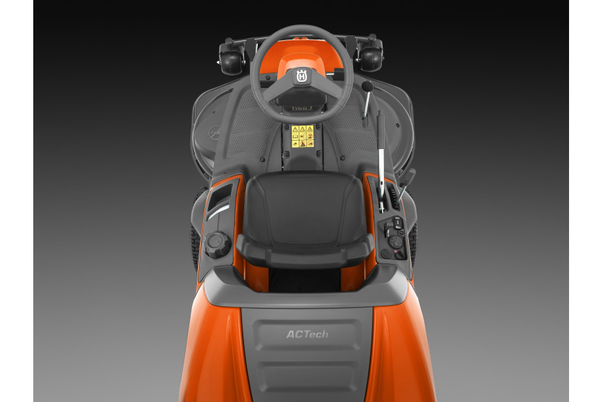 Trattorino tagliaerba Rider Husqvarna RC 320Ts AWD