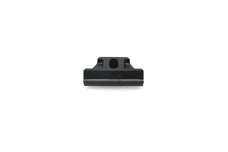 Retainer-Battery - Originale Toro - 138-6335 - sostituisce - 66-2490