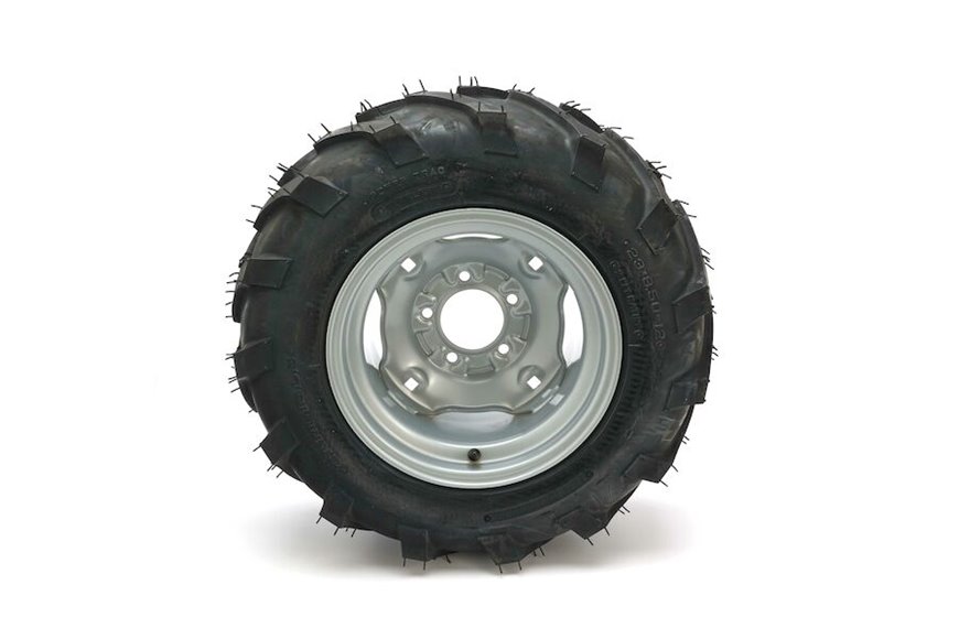 Asm-Whl & Tire, Rh Cleat - Originale Toro - 92-6789