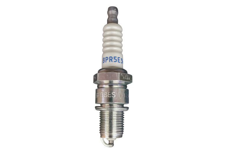 NGK BPR5ES Spark Plug