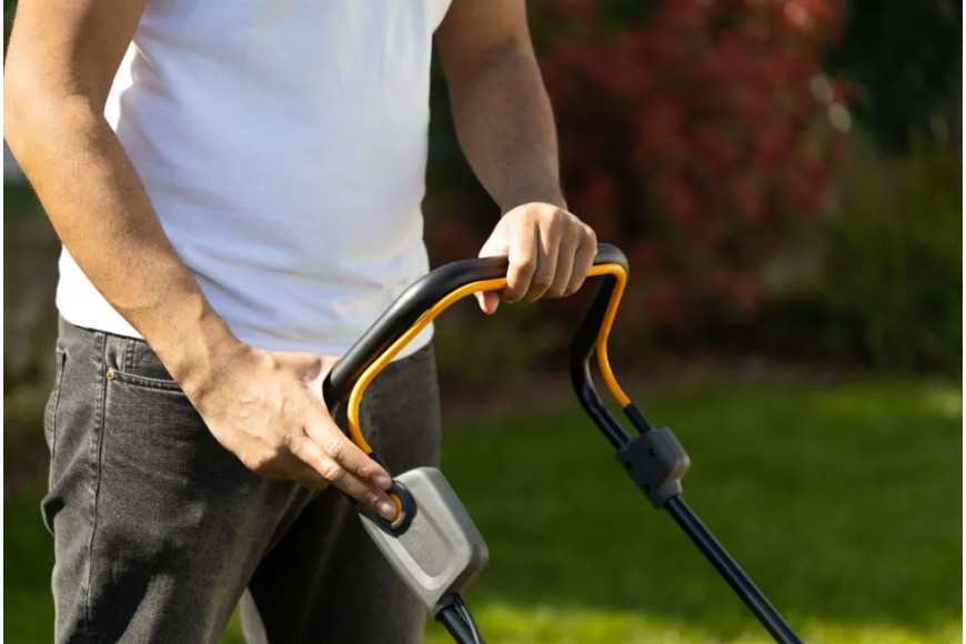 Collector 136e Kit Battery-Powered Lawnmower
