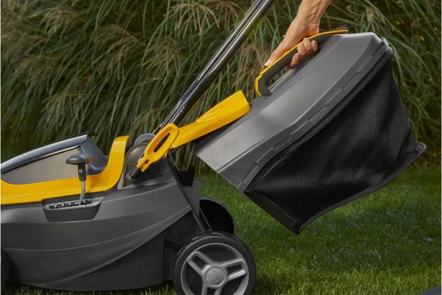Collector 136e Kit Battery-Powered Lawnmower