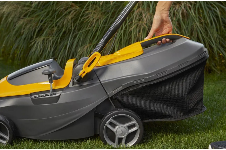 Collector 136e Kit Battery-Powered Lawnmower