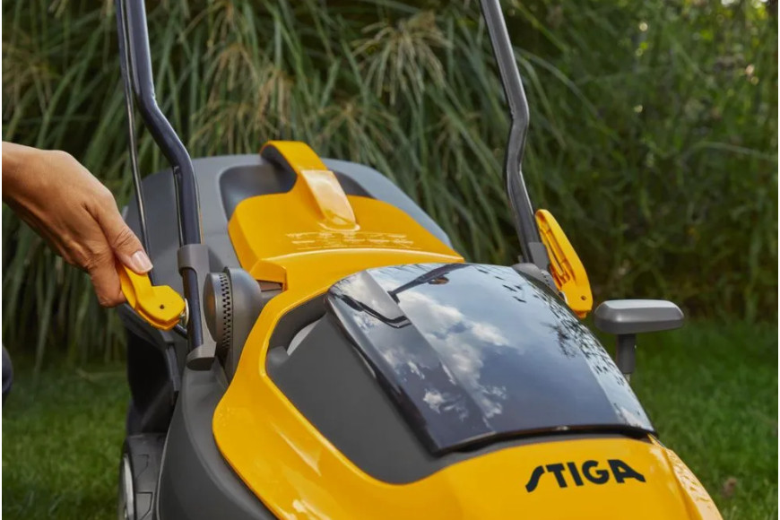 Collector 136e Kit Battery-Powered Lawnmower