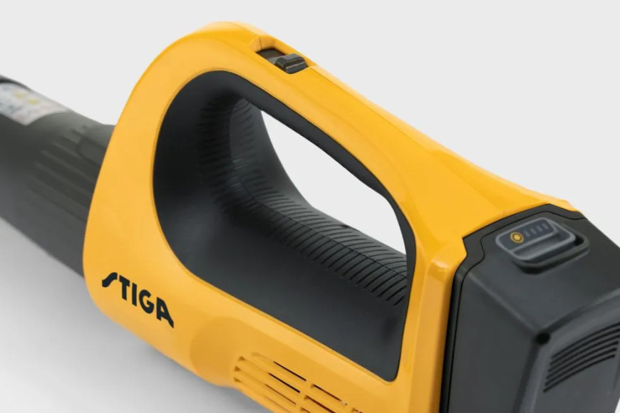 Soffiatore a Batteria Stiga BL 100e Kit (2022) - BL 20 LI S