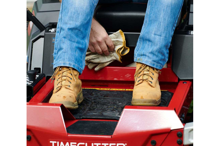 Toro TimeCutter® ZS 4200S Zero Turn 107 cm Ride-On Mower - 74683