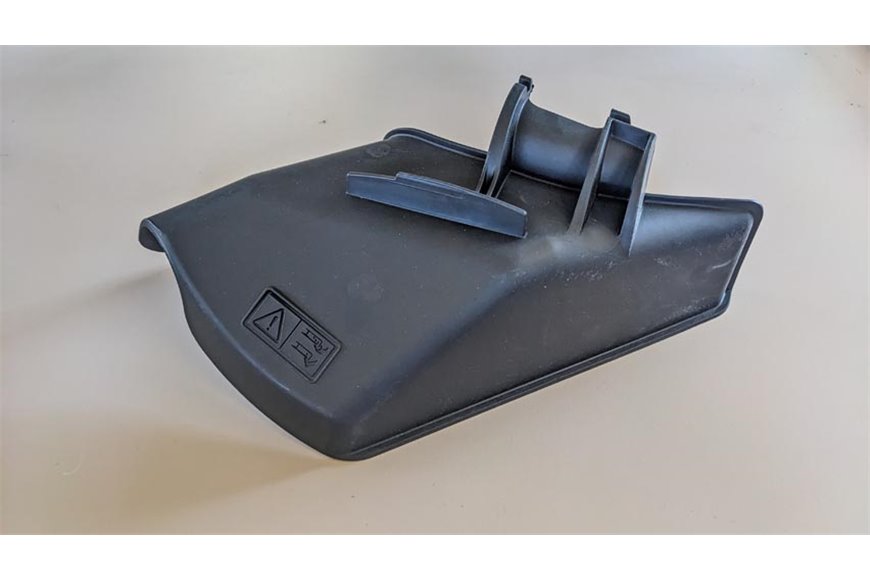 
Side Ejection Guard [Black]- Stiga Genuine Part - 322108295/1 - replaces - 322108295/0