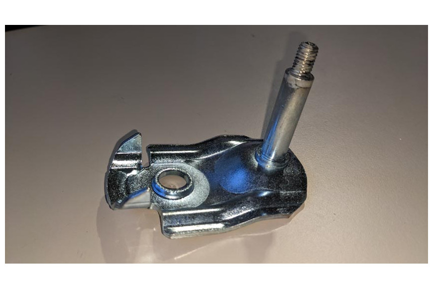 Wheel Stub Axle Cr D 180 - Stiga Genuine Part - 381005253/0
