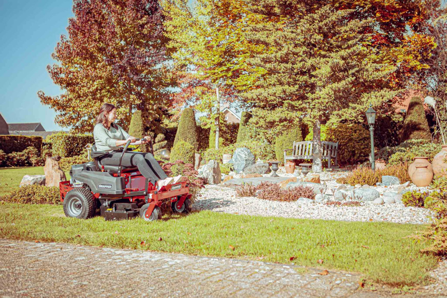 Snapper ZTX105SD - Zero-Turn Side-Discharge Ride-On Mower
