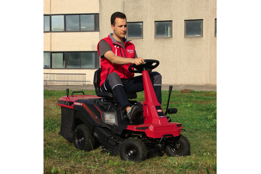 Ibea IBR-EV225X Akku-Aufsitzmäher