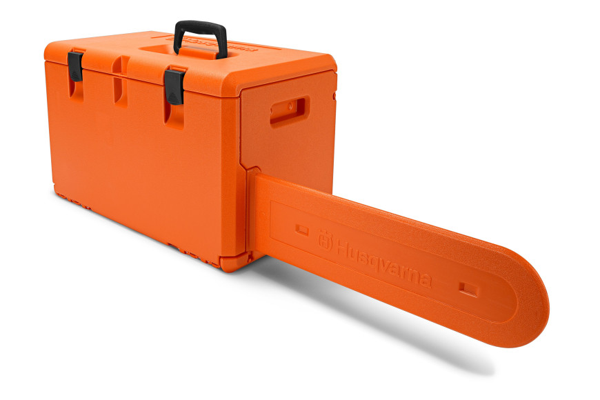 Plastic box for chainsaw