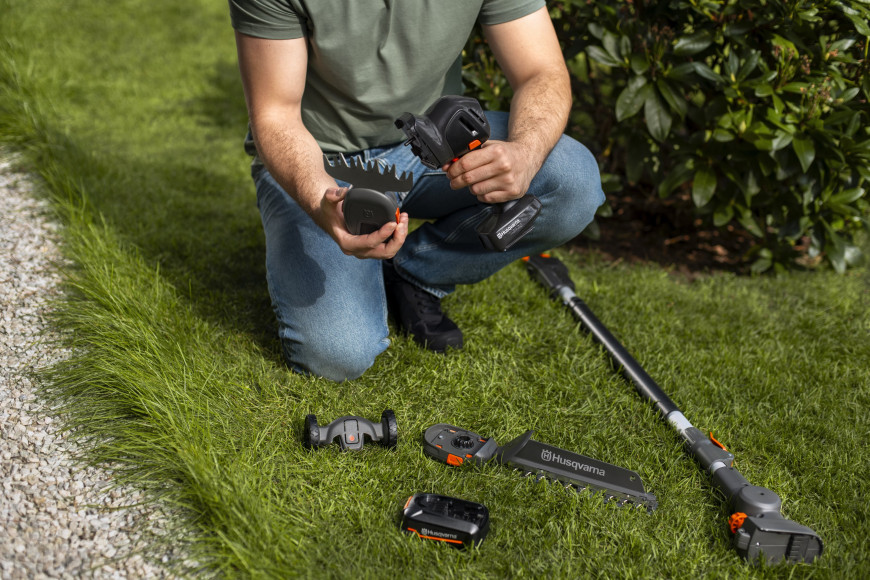 Husqvarna Aspire™ SE20-P4A Grass Shears - with battery and charger