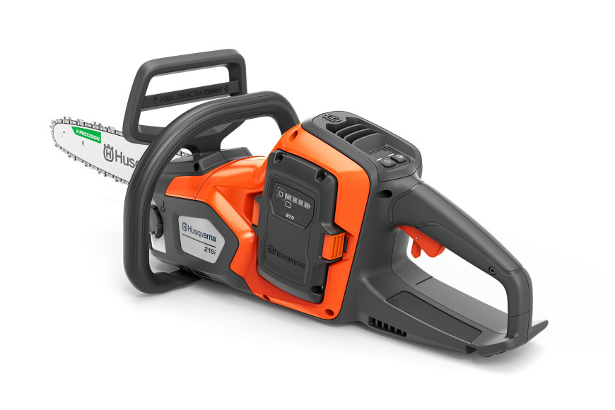 Husqvarna 215i chainsaw with battery and charger