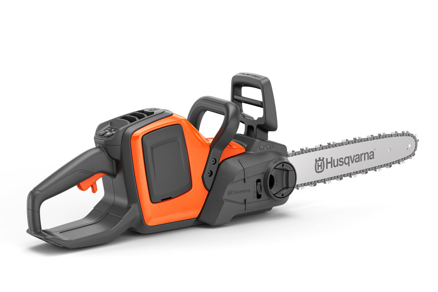 Motosega Husqvarna 230i con batteria e caricabatterie