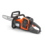 Motosega Husqvarna 230i con batteria e caricabatterie