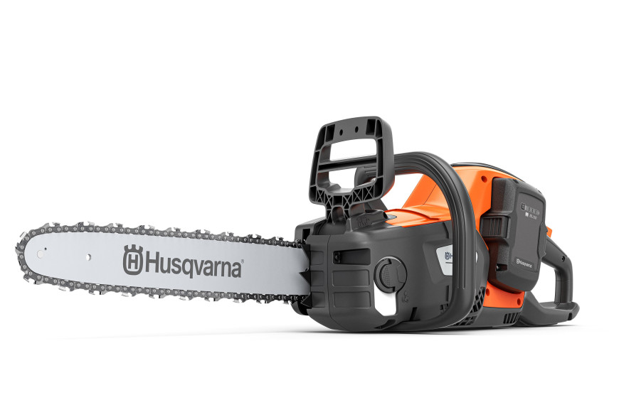 Husqvarna 242i chainsaw with battery and charger