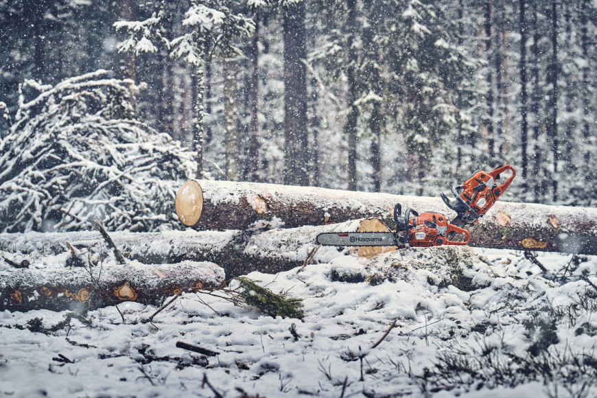 Husqvarna 560 XP® G Mark II chainsaw