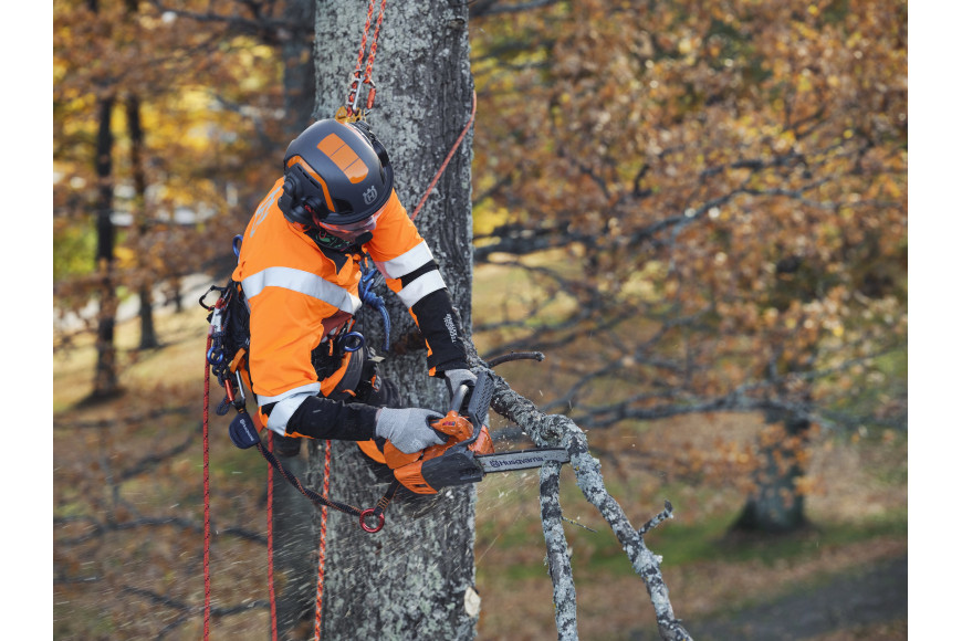 Husqvarna T525 Chainsaw - .325" Mini Pitch