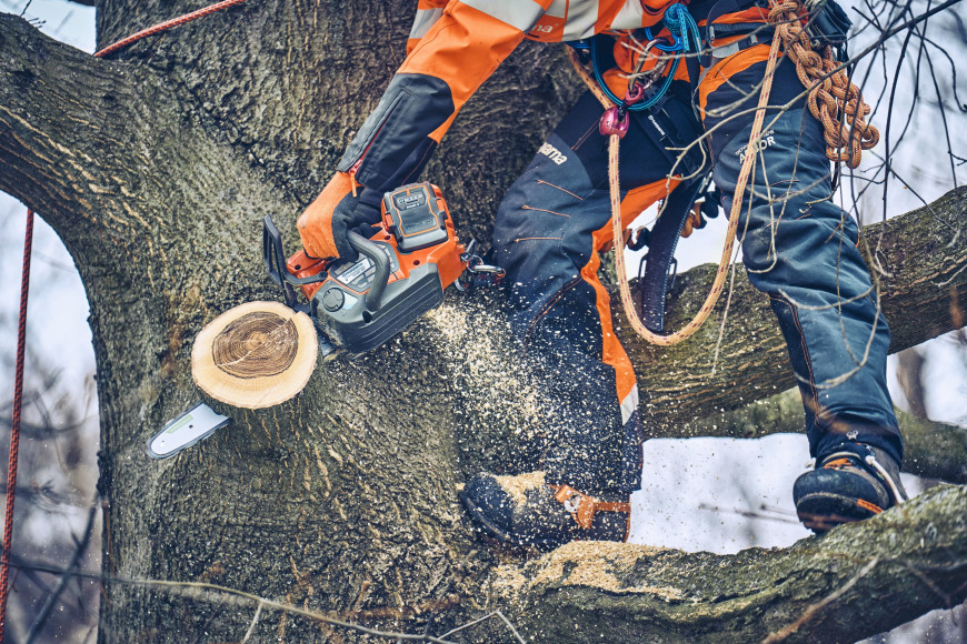 Husqvarna T542i XP® Chainsaw - Without Battery and Charger