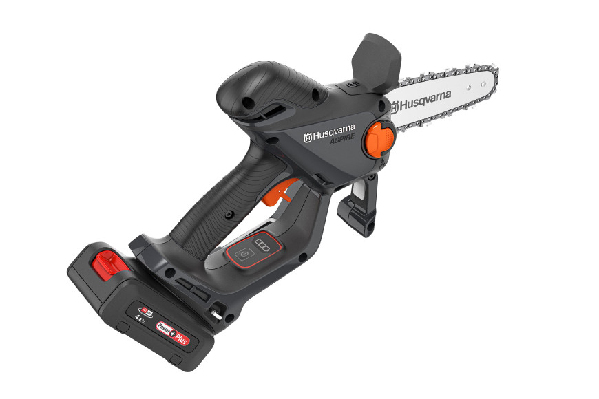 Husqvarna Aspire™ P8X-P4A pruner with battery and charger