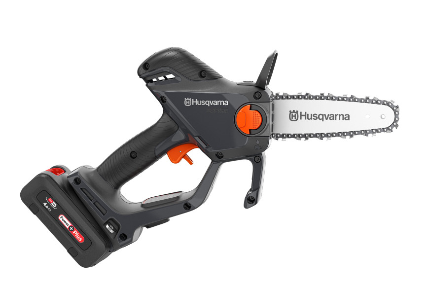 Husqvarna Aspire™ P8X-P4A pruner with battery and charger