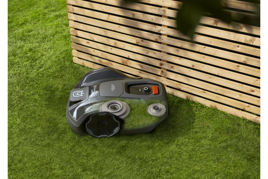 Robot tondeuse Husqvarna Automower® 310E NOIR