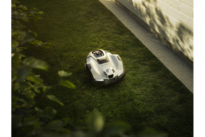 Robot cortacésped Husqvarna Automower® 410VE NEGRO