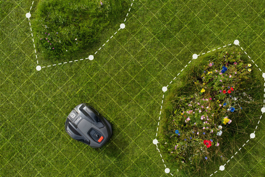 Husqvarna Automower® 410XE BLACK robotic lawnmower