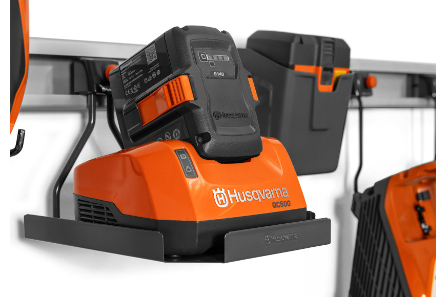 Husqvarna Akku- und Ladegeräthalterung