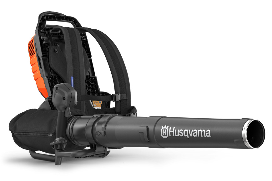 Husqvarna 550iBTX blower - without battery and charger