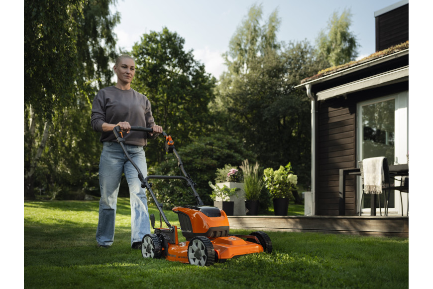 Tagliaerba Husqvarna LB 246iS