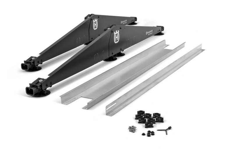 Estructura de dos paneles Husqvarna para sistema de carga solar