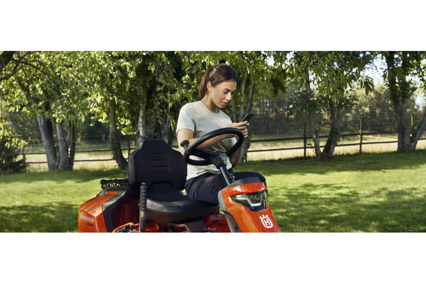 Husqvarna R 320X AWD Aufsitzmäher