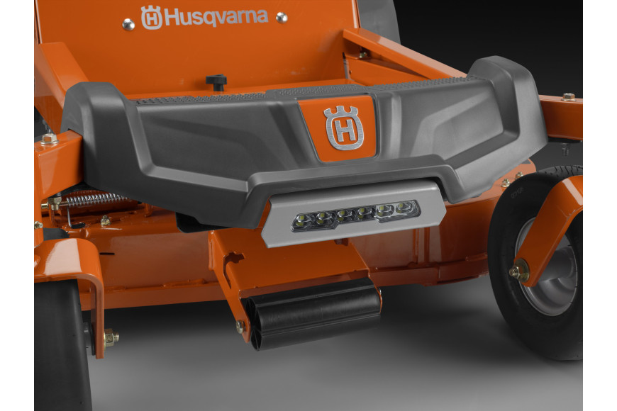 Cortacésped autopropulsado de giro cero Z242F - Motor Kawasaki