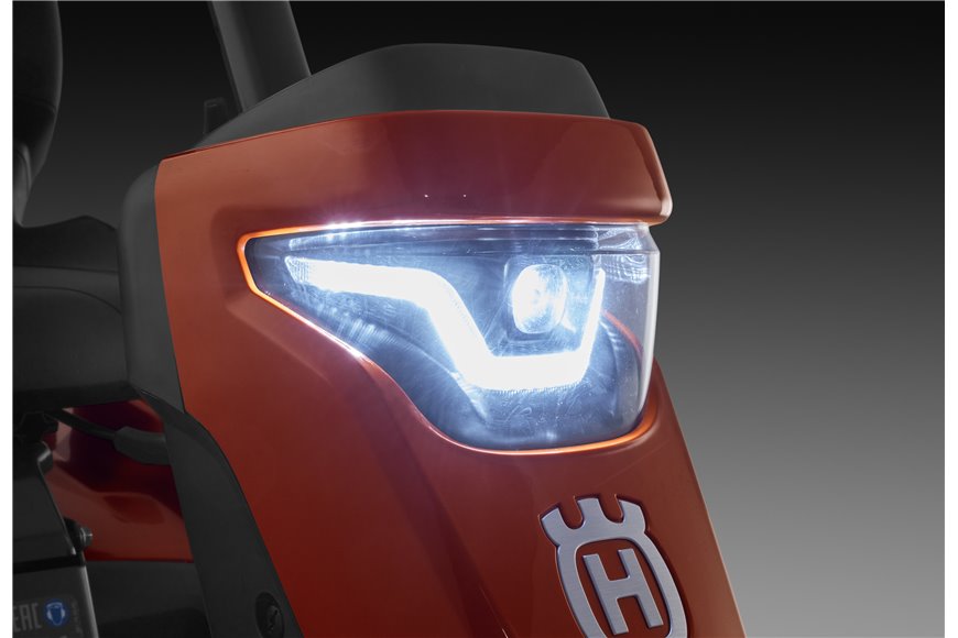 Trattorino tagliaerba Rider Husqvarna R 316TsX AWD