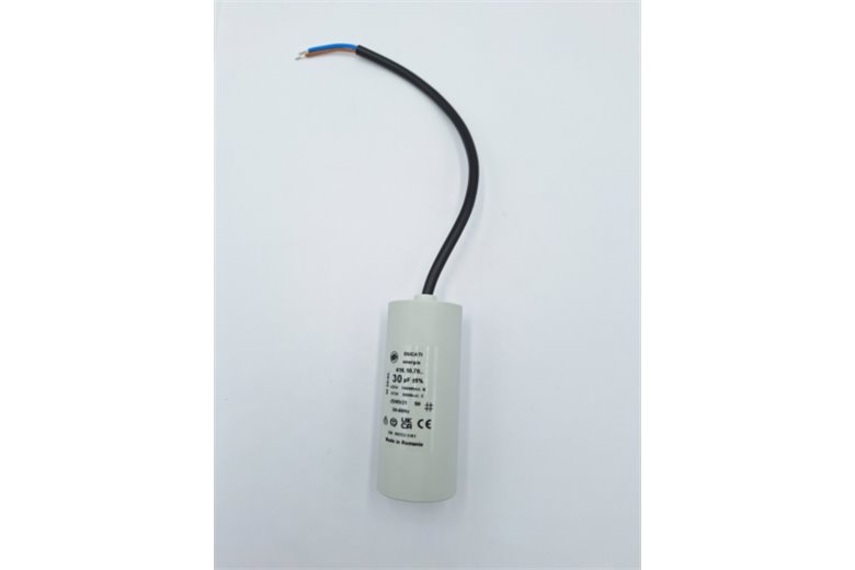 Condensador - Original Emak - CH04340045
