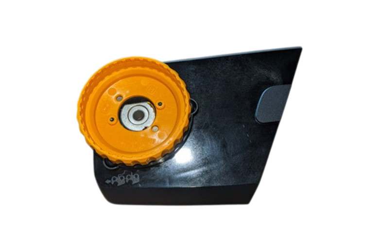 McCulloch Chainsaw Bar and Pinion Cover - Original McCulloch - 585638403
