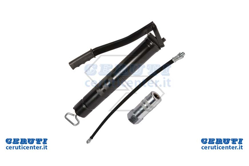 Pump Greasing With A cartridge loading 400 Gr