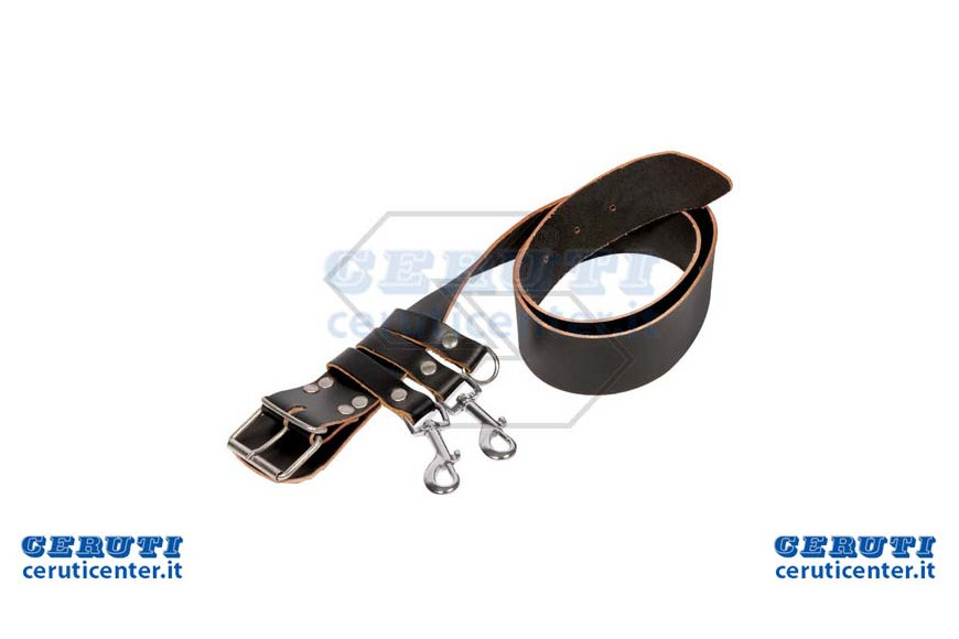 Cinturone In Cuoio Con Moschettoni