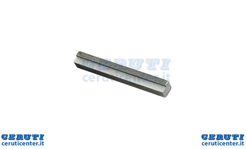 chiavetta-a-sezione-quadra-4-8-x-38-mm-m