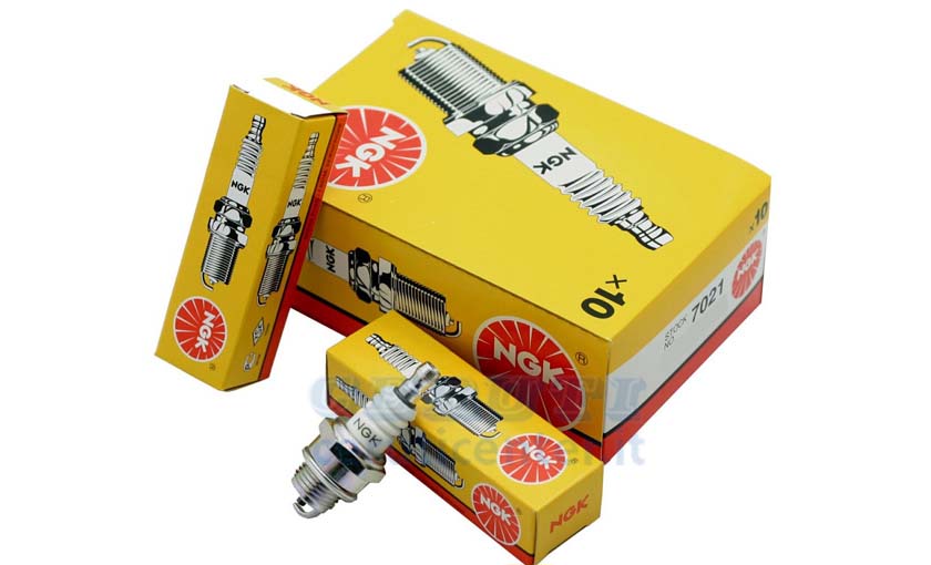 ngk-bmr4a-5728.jpg